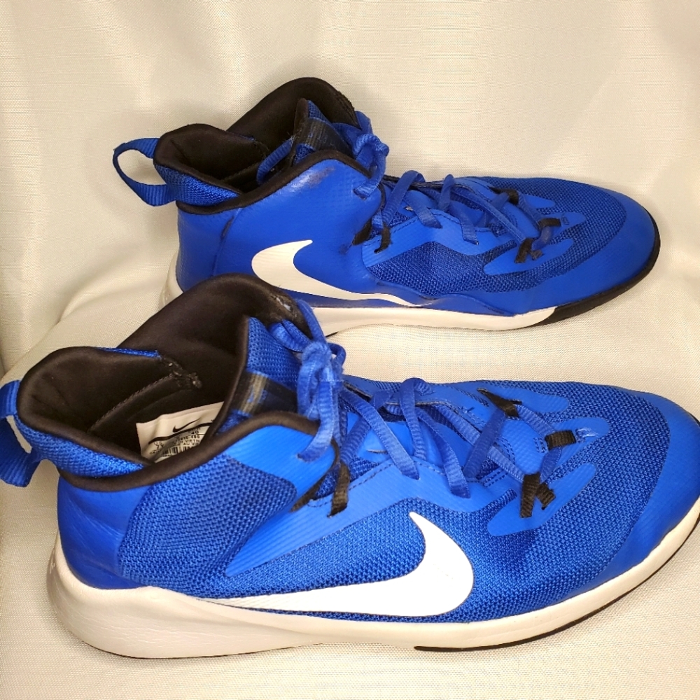 Nike Future Court Blue/White Sz 7 Kid's AJ2615-400 Basketball Shoes